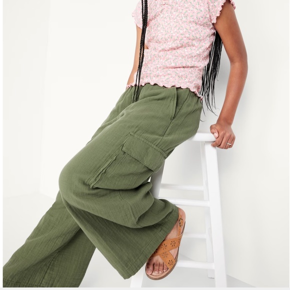 Old Navy Other - Old Navy Olive Cargo Pants